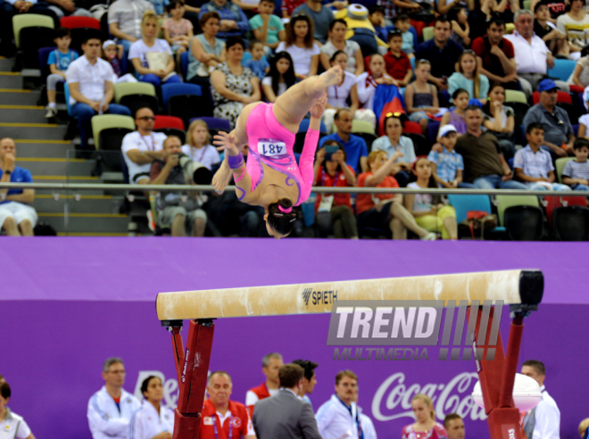 İdman gimnastikası üzrə fərdi çoxnövçülük yarışlarının finalı keçirilir. Bakı, Azərbaycan, 18 iyun 2015